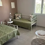 Feriehus Maison Avalone - Terrasse & Soleil